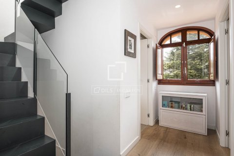 4 bedrooms villa for sale in Sant Cugat Del Valles, Barcelona, Catalonia, Spain № 8746 - photo 15