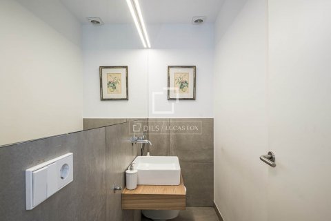 4 bedrooms villa for sale in Sant Cugat Del Valles, Barcelona, Catalonia, Spain № 8746 - photo 14
