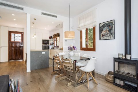 4 bedrooms villa for sale in Sant Cugat Del Valles, Barcelona, Catalonia, Spain № 8746 - photo 9