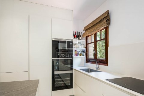 4 bedrooms villa for sale in Sant Cugat Del Valles, Barcelona, Catalonia, Spain № 8746 - photo 8