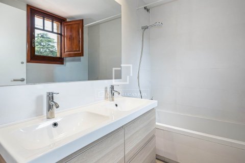 4 bedrooms villa for sale in Sant Cugat Del Valles, Barcelona, Catalonia, Spain № 8746 - photo 23