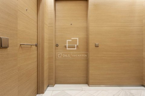 2 bedrooms apartment for sale in Barcelona, Catalonia, Spain № 8750 - photo 20