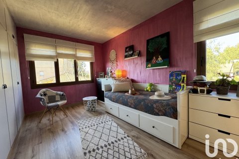 4 bedrooms house for sale in Barcelona, Catalonia, Spain № 4950 - photo 19