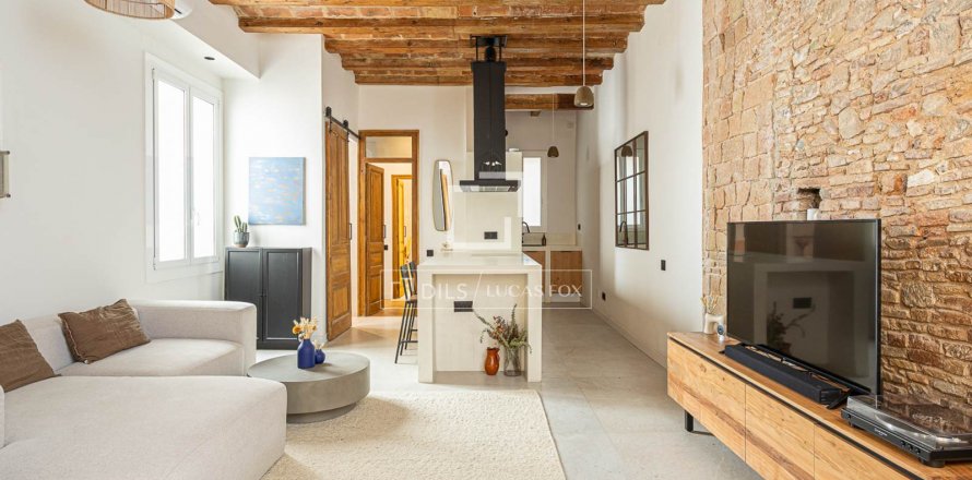 Apartamento de 2 dormitorios en venta en Barcelona, Cataluña, Spain № 8894