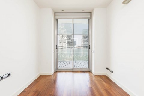 3 bedrooms apartment for sale in Barcelona, Catalonia, Spain № 8896 - photo 24