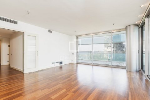 3 bedrooms apartment for sale in Barcelona, Catalonia, Spain № 8896 - photo 25