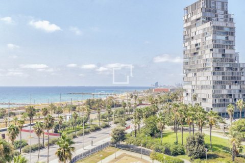 3 bedrooms apartment for sale in Barcelona, Catalonia, Spain № 8896 - photo 14
