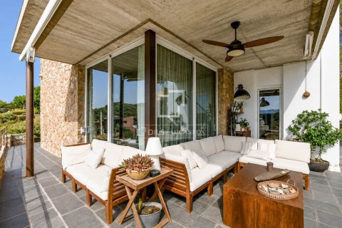 Villa de 4 dormitorios en venta en Sitges, Barcelona, Cataluña, Spain № 8897 - foto 12