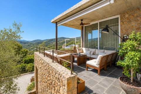 Villa de 4 dormitorios en venta en Sitges, Barcelona, Cataluña, Spain № 8897 - foto 24