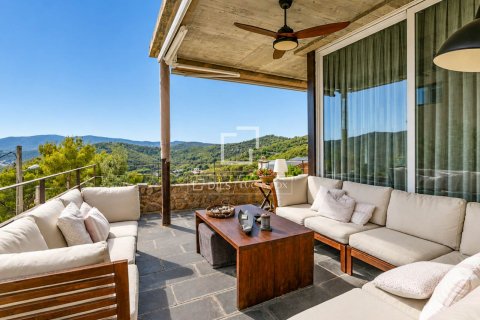 Villa de 4 dormitorios en venta en Sitges, Barcelona, Cataluña, Spain № 8897 - foto 30
