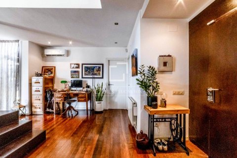 Villa de 4 dormitorios en venta en Sitges, Barcelona, Cataluña, Spain № 8897 - foto 17