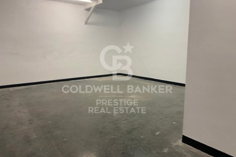 Propiedad comercial de 340 m² en venta en Barcelona, Cataluña, Spain № 5719 - foto 21