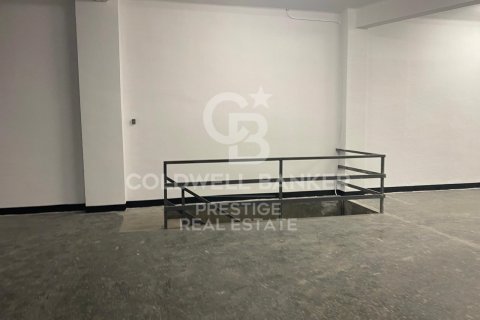 Propiedad comercial de 340 m² en venta en Barcelona, Cataluña, Spain № 5719 - foto 14