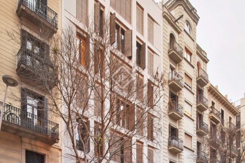 Купить квартиру в Барселона, Испания с 2 спальни, 126м², № 8566 - фото 23