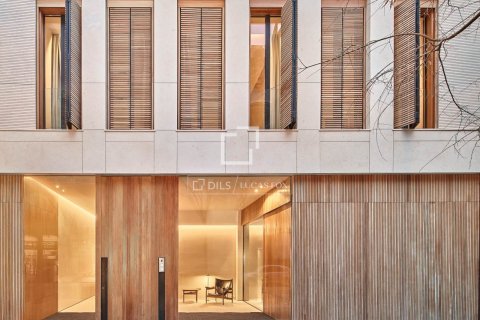 Купить квартиру в Барселона, Испания с 2 спальни, 126м², № 8566 - фото 21