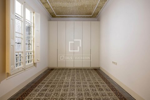3 chambres apartment à vendre à Barcelona, Catalonia, Spain № 8569 - photo 27
