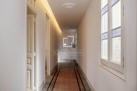 3 chambres apartment à vendre à Barcelona, Catalonia, Spain № 8569 - photo 22