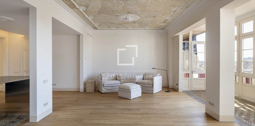 3 chambres apartment à vendre à Barcelona, Catalonia, Spain № 8569