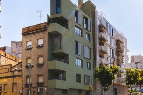 Escornalbou 64 in Barcelona № 352