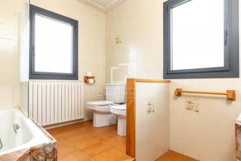 6 bedrooms villa for sale in Sant Cugat Del Valles, Barcelona, Catalonia, Spain № 9013 - photo 29