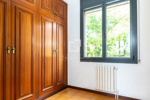 6 bedrooms villa for sale in Sant Cugat Del Valles, Barcelona, Catalonia, Spain № 9013 - photo 19