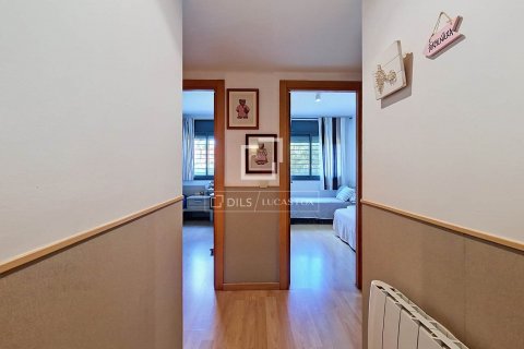 Apartamento de 4 dormitorios en venta en Cubelles, Barcelona, Cataluña, Spain № 9018 - foto 7