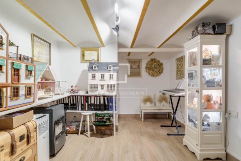 4 bedrooms apartment for sale in Barcelona, Catalonia, Spain № 9019 - photo 22