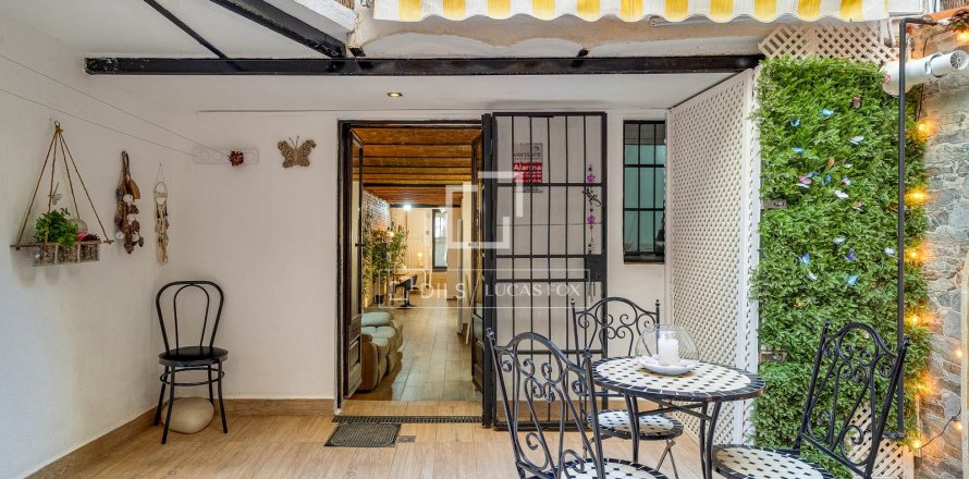 4 bedrooms apartment for sale in Barcelona, Catalonia, Spain № 9019
