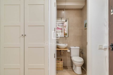 4 bedrooms apartment for sale in Barcelona, Catalonia, Spain № 9019 - photo 23