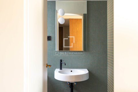 3 bedrooms apartment for sale in Barcelona, Catalonia, Spain № 4079 - photo 22
