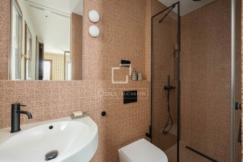 3 bedrooms apartment for sale in Barcelona, Catalonia, Spain № 4079 - photo 12