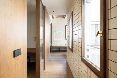 3 bedrooms apartment for sale in Barcelona, Catalonia, Spain № 4079 - photo 9