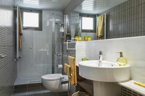 3 bedrooms apartment for sale in Barcelona, Catalonia, Spain № 3989 - photo 19