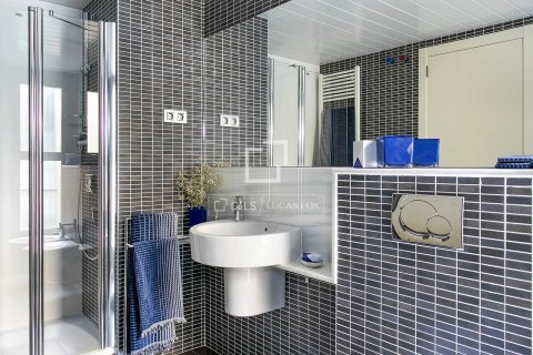 3 bedrooms apartment for sale in Barcelona, Catalonia, Spain № 3989 - photo 13