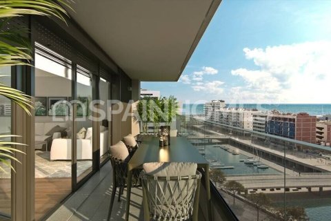 Apartamento de 4 dormitorios en venta en Badalona, Barcelona, Cataluña, Spain № 1048 - foto 10