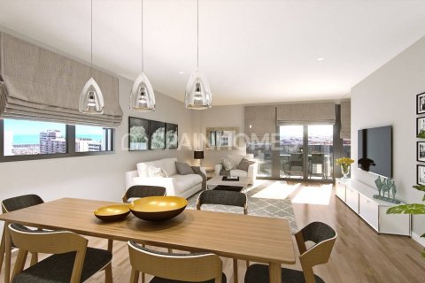 Apartamento de 4 dormitorios en venta en Badalona, Barcelona, Cataluña, Spain № 1048 - foto 5