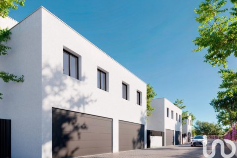 4 bedrooms house for sale in Cambrils, Tarragona, Catalonia, Spain № 4925