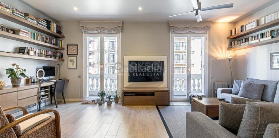 3 bedrooms apartment for sale in Eixample, Barcelona, Catalonia, Spain № 2514