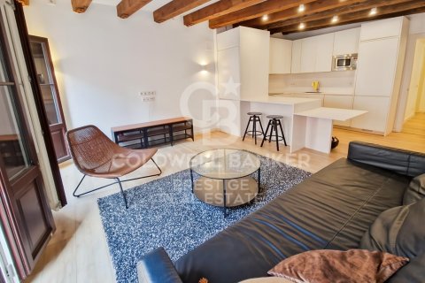 2 bedrooms penthouse for sale in Barcelona, Catalonia, Spain № 5815 - photo 2