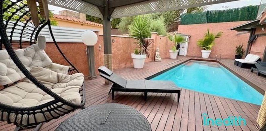 3 bedrooms house for sale in Cunit, Tarragona, Catalonia, Spain № 1927