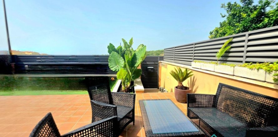 3 bedrooms townhouse for sale in Cubelles, Barcelona, Catalonia, Spain № 1926