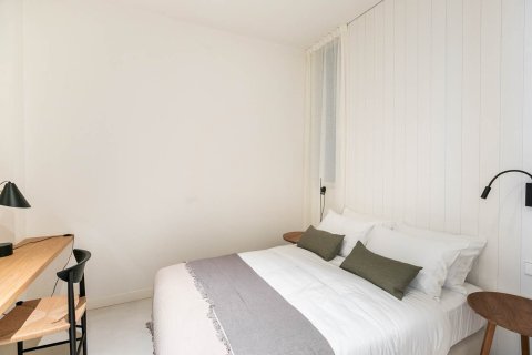 3 bedrooms apartment for rent in Barcelona, Catalonia, Spain № 1553 - photo 6