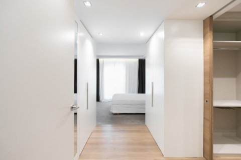 4 bedrooms apartment for rent in Barcelona, Catalonia, Spain № 1550 - photo 12