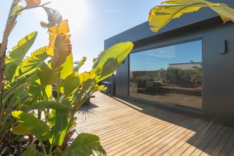 4 bedrooms apartment for rent in Barcelona, Catalonia, Spain № 1550 - photo 23