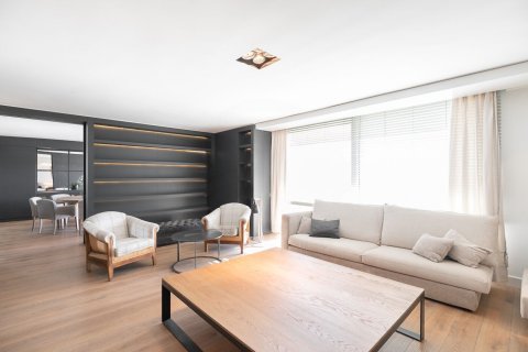 4 bedrooms apartment for rent in Barcelona, Catalonia, Spain № 1550 - photo 6