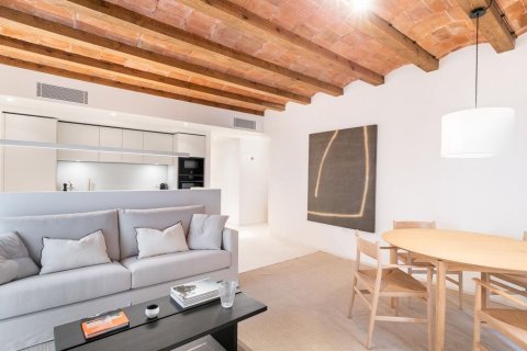 3 bedrooms apartment for rent in Barcelona, Catalonia, Spain № 1556