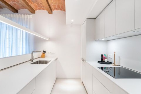 3 bedrooms apartment for rent in Barcelona, Catalonia, Spain № 1556 - photo 11