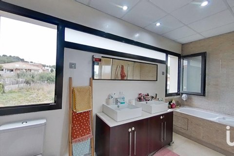 3 bedrooms house for sale in Cunit, Tarragona, Catalonia, Spain № 4945 - photo 20