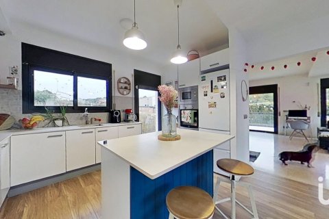 3 bedrooms house for sale in Cunit, Tarragona, Catalonia, Spain № 4945 - photo 10