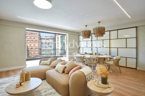 4 bedrooms apartment for sale in Eixample, Barcelona, Catalonia, Spain № 2908